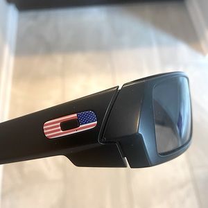 Designer Authentic Oakley Black Matte Sunglasses